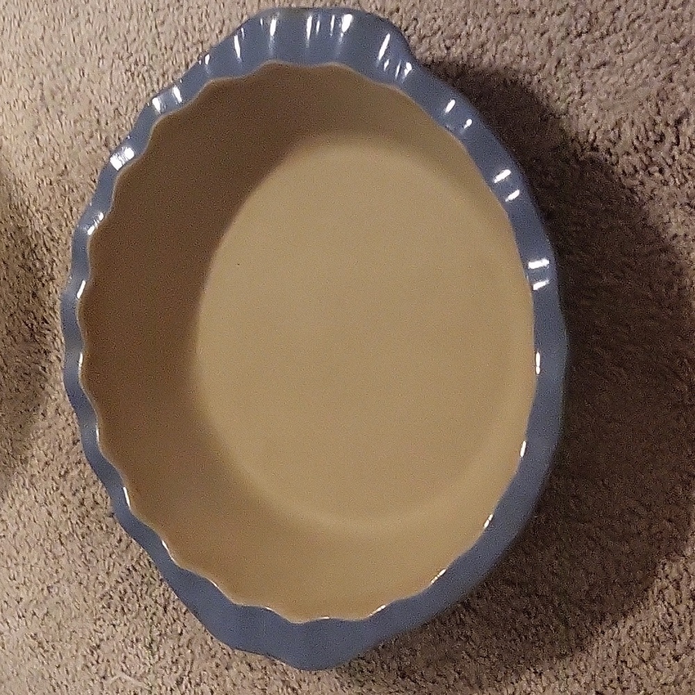 Pampered Chef Stoneware Pie Plate